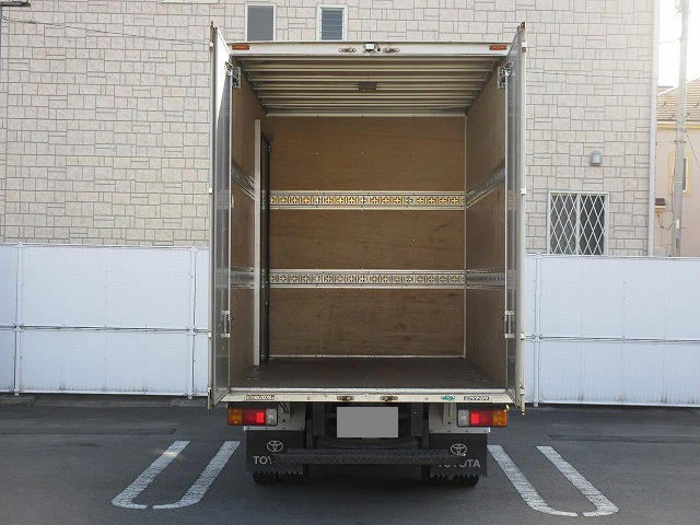 トヨタダイナアルミバン小型（2t・3t）[写真08]