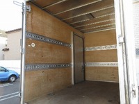 トヨタダイナアルミバン小型（2t・3t）[写真09]