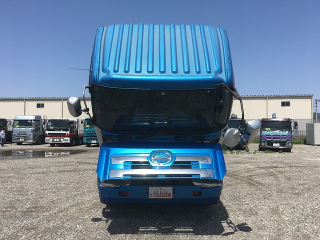 日野プロフィア汚泥吸引車大型（10t）[写真10]