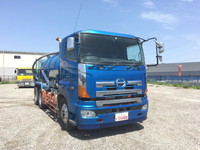 日野プロフィア汚泥吸引車大型（10t）[写真03]