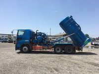 日野プロフィア汚泥吸引車大型（10t）[写真06]