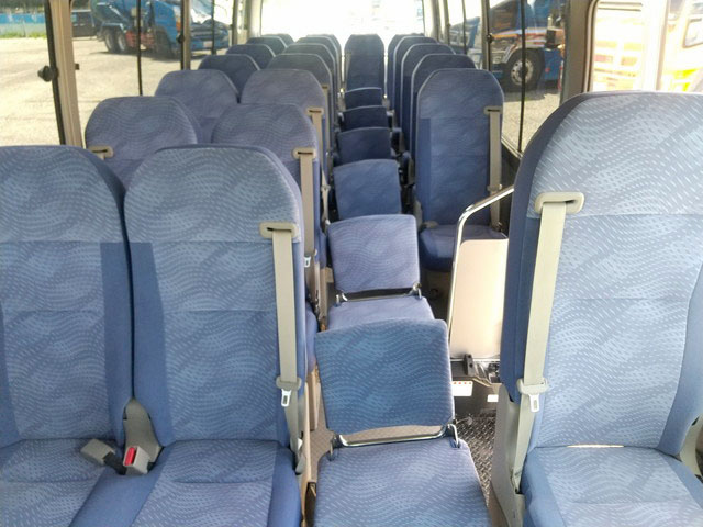 トヨタコースターマイクロバス[写真14]