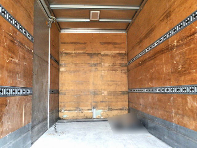 三菱ふそうキャンターアルミバン小型（2t・3t）[写真16]