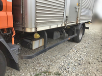 三菱ふそうキャンターアルミバン小型（2t・3t）[写真21]