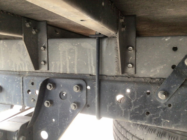 三菱ふそうキャンターアルミバン小型（2t・3t）[写真23]