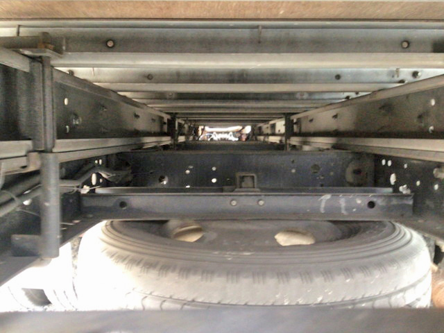 三菱ふそうキャンターアルミバン小型（2t・3t）[写真26]