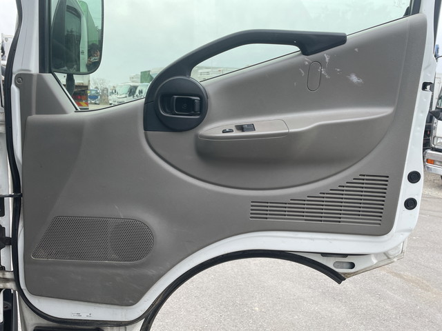 日産アトラス幌車小型（2t・3t）[写真27]