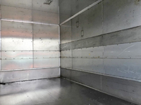 三菱ふそうキャンターアルミバン小型（2t・3t）[写真12]