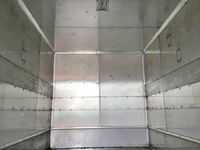 三菱ふそうキャンターアルミバン小型（2t・3t）[写真13]