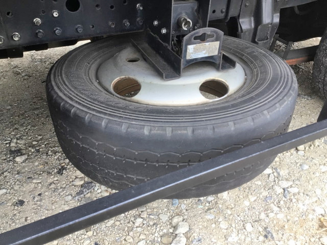 三菱ふそうキャンターアルミバン小型（2t・3t）[写真18]