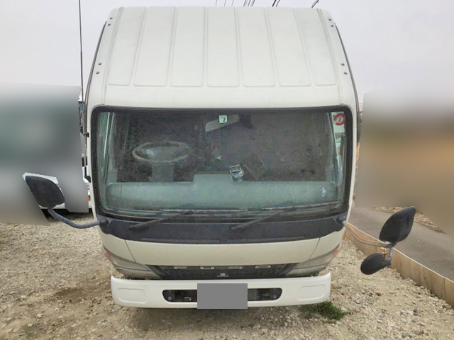 三菱ふそうキャンターアルミバン小型（2t・3t）[写真06]