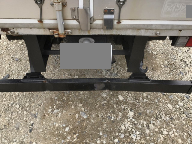 三菱ふそうキャンターアルミバン小型（2t・3t）[写真09]