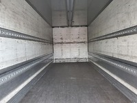 三菱ふそうファイターアルミウイング増トン（6t・8t）[写真08]