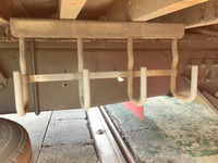 いすゞギガアルミウイング大型（10t）[写真11]