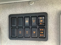 いすゞギガアルミウイング大型（10t）[写真24]