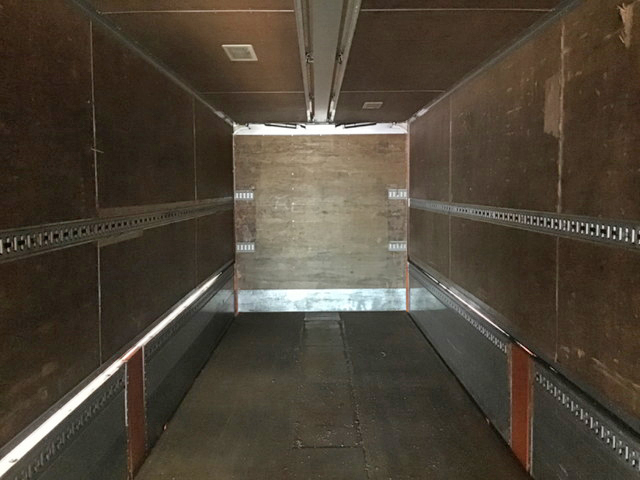 いすゞギガアルミウイング大型（10t）[写真03]