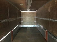 いすゞギガアルミウイング大型（10t）[写真03]