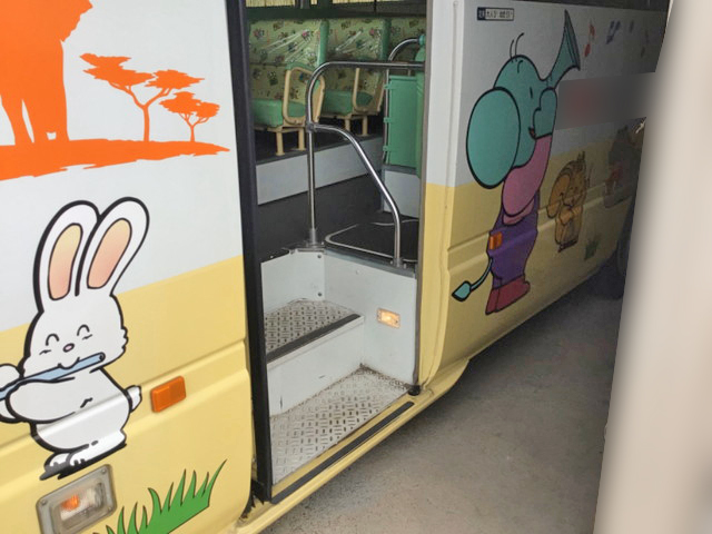 日産シビリアン園児バス[写真03]