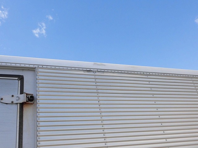 日産アトラスアルミバン小型（2t・3t）[写真22]