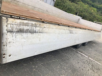 UDトラックスクオンクレーン4段大型（10t）[写真12]