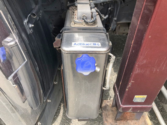 UDトラックスクオンクレーン4段大型（10t）[写真20]