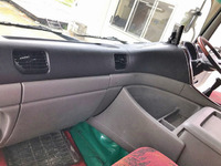 UDトラックスクオンクレーン4段大型（10t）[写真33]