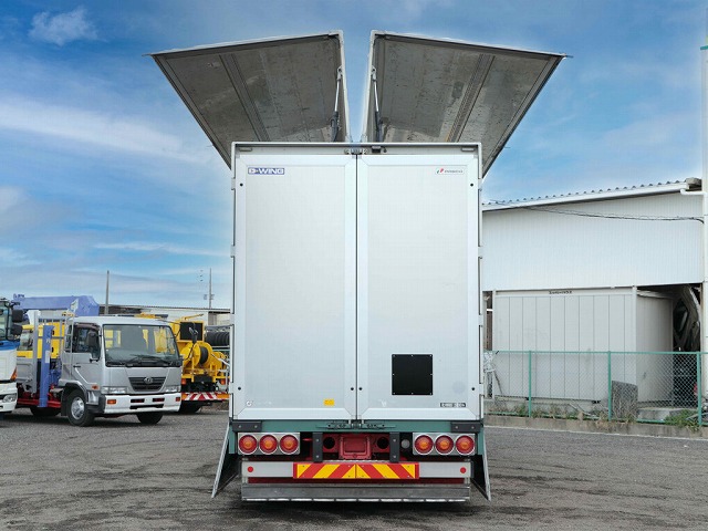 三菱ふそうスーパーグレートパネルウイング大型（10t）[写真15]