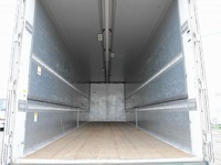 三菱ふそうスーパーグレートパネルウイング大型（10t）[写真09]