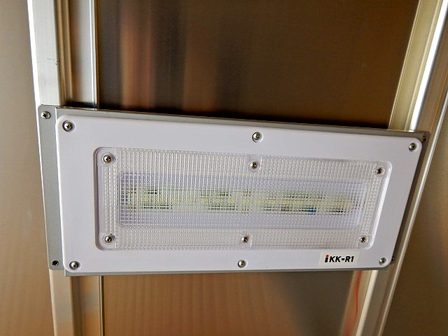 トヨタトヨエースアルミバン小型（2t・3t）[写真10]