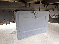 トヨタトヨエースアルミバン小型（2t・3t）[写真25]