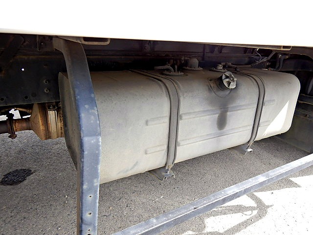 トヨタトヨエースアルミバン小型（2t・3t）[写真36]