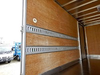 トヨタトヨエースアルミバン小型（2t・3t）[写真05]