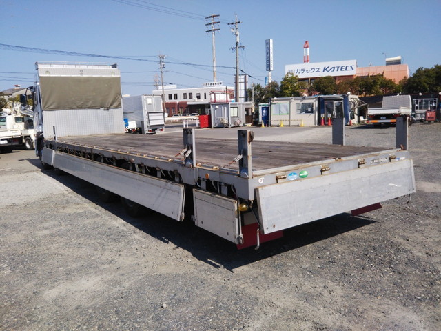 UDトラックスクオンアルミブロック大型（10t）[写真11]