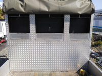 UDトラックスクオンアルミブロック大型（10t）[写真14]