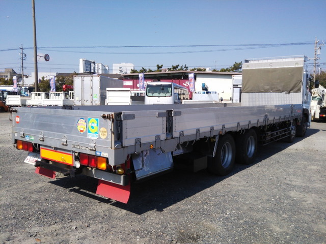 UDトラックスクオンアルミブロック大型（10t）[写真02]