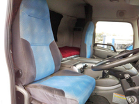 UDトラックスクオンアルミブロック大型（10t）[写真29]