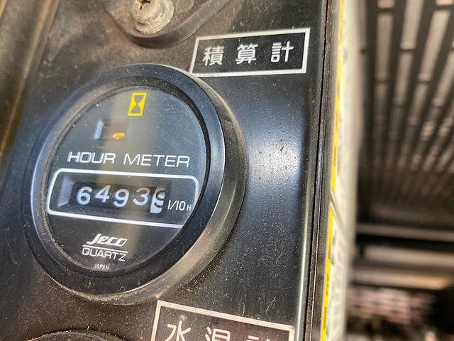 三菱ふそうキャンター高圧洗浄車小型（2t・3t）[写真12]