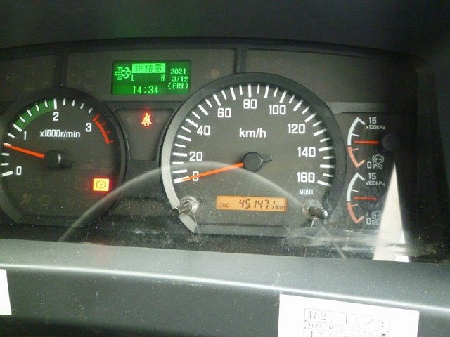 いすゞフォワードパネルバン中型（4t）[写真07]