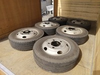 いすゞエルフアルミバン小型（2t・3t）[写真18]