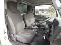 いすゞエルフアルミバン小型（2t・3t）[写真31]