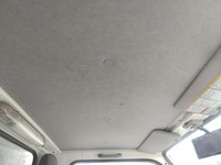 いすゞエルフアルミバン小型（2t・3t）[写真32]