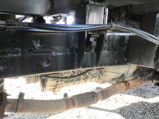 いすゞエルフクレーン4段小型（2t・3t）[写真15]