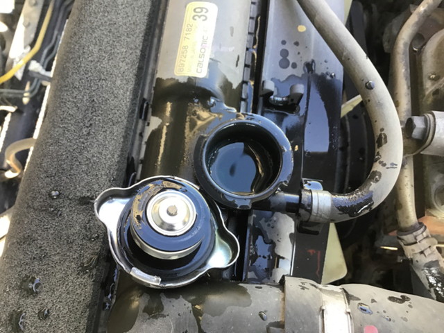 いすゞエルフクレーン4段小型（2t・3t）[写真20]