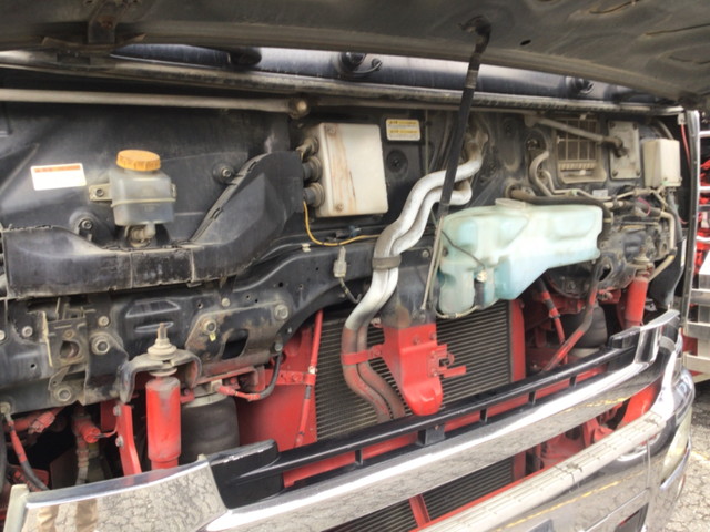 UDトラックスクオンダンプ大型（10t）[写真06]