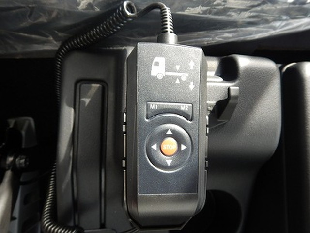 三菱ふそうファイターアルミブロック中型（4t）[写真19]