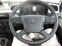 三菱ふそうファイターアルミブロック中型（4t）[写真21]