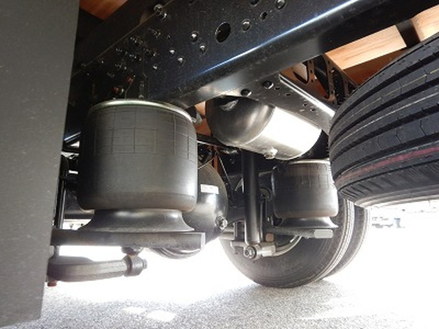 三菱ふそうファイターアルミブロック中型（4t）[写真27]