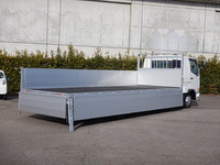 三菱ふそうファイターアルミブロック中型（4t）[写真02]