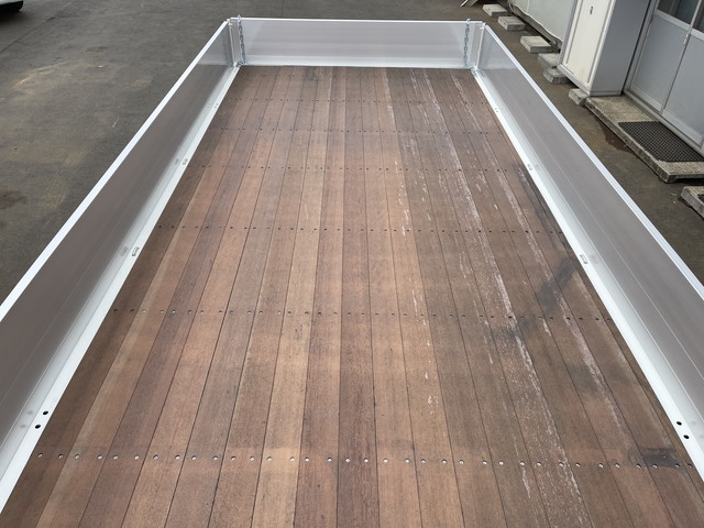 日野レンジャークレーン4段増トン（6t・8t）[写真18]