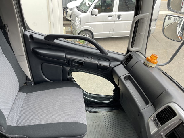 日野レンジャークレーン4段増トン（6t・8t）[写真36]